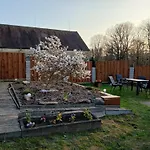 아파트 - Frieda Mit Familien, Und Biker Huetten Am Zittauer Gebirge 치타우