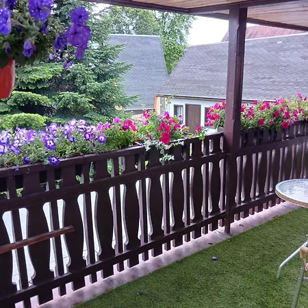 Bei Frieda Mit Und Biker Huetten Am Zittauer Gebirge Apartment