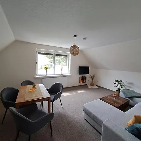 - Frieda Mit Familien, Und Biker Huetten Am Zittauer Gebirge 아파트 치타우