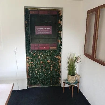 - Frieda Mit Familien, Und Biker Huetten Am Zittauer Gebirge *