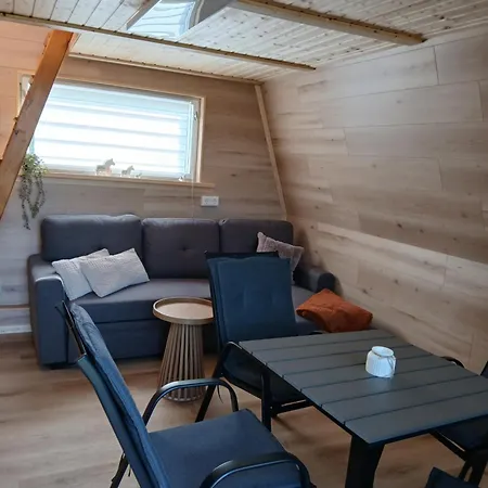 Apartamento - Frieda Mit Familien, Und Biker Huetten Am Zittauer Gebirge *