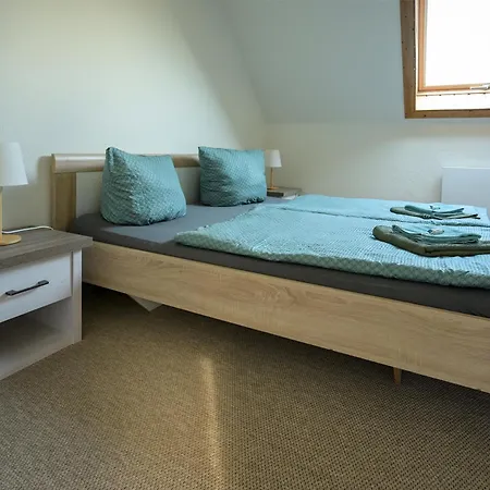 - Frieda Mit Familien, Und Biker Huetten Am Zittauer Gebirge Apartamento Zittau