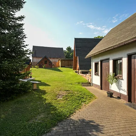 - Frieda Mit Familien, Und Biker Huetten Am Zittauer Gebirge * 치타우