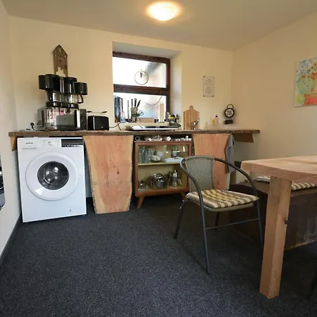 아파트 - Frieda Mit Familien, Und Biker Huetten Am Zittauer Gebirge 치타우