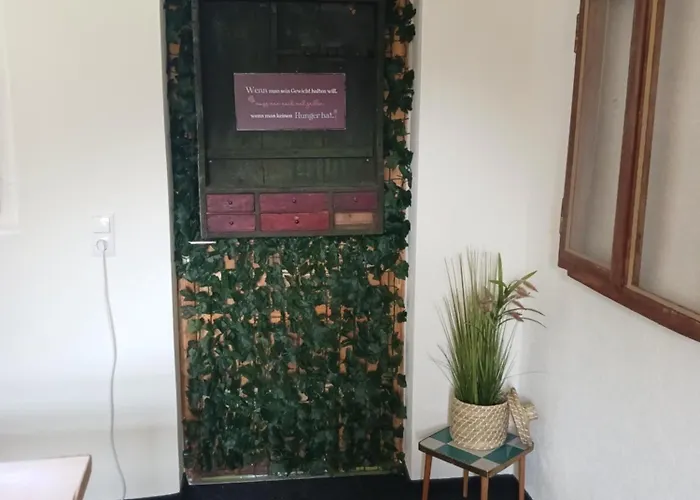 - Frieda Mit Familien, Und Biker Huetten Am Zittauer Gebirge *